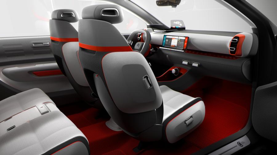 Интерьер Citroen C-Aircross Concept 2017 года  (фото 27 из 34)